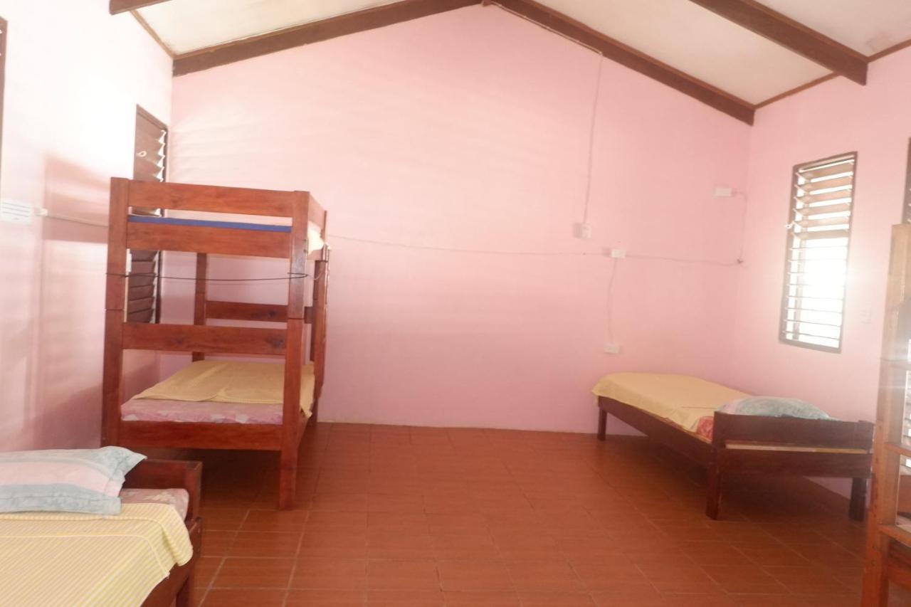 Bluepango Guest House Port Vila Zewnętrze zdjęcie